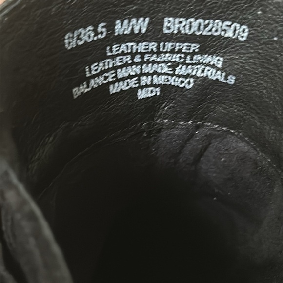 Born Distressed Suede Bootie Stacked Heel Side Zipper Buckle Detail Size 6/ 36.5 - Picture 9 of 12